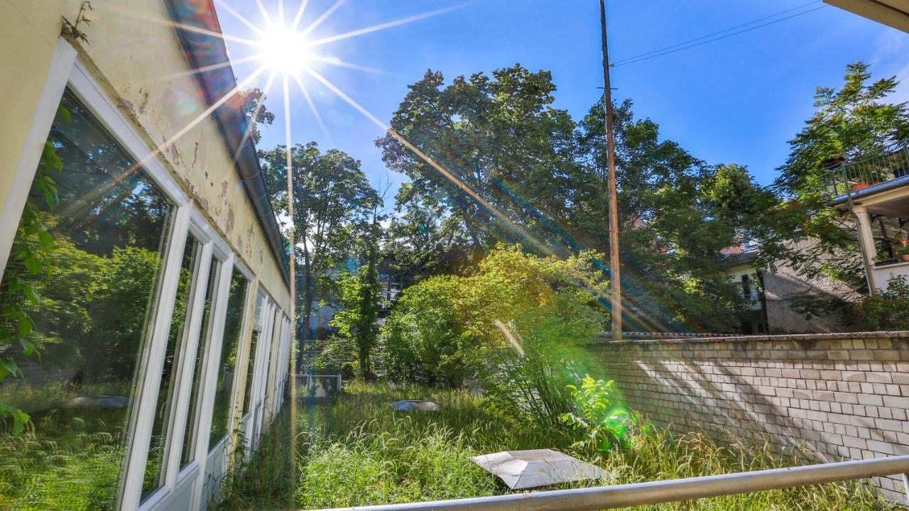 Studio Hirsch56 - Zentral-Ruhig-Terrasse-Netflix คาร์ลสรูเฮอ ภายนอก รูปภาพ